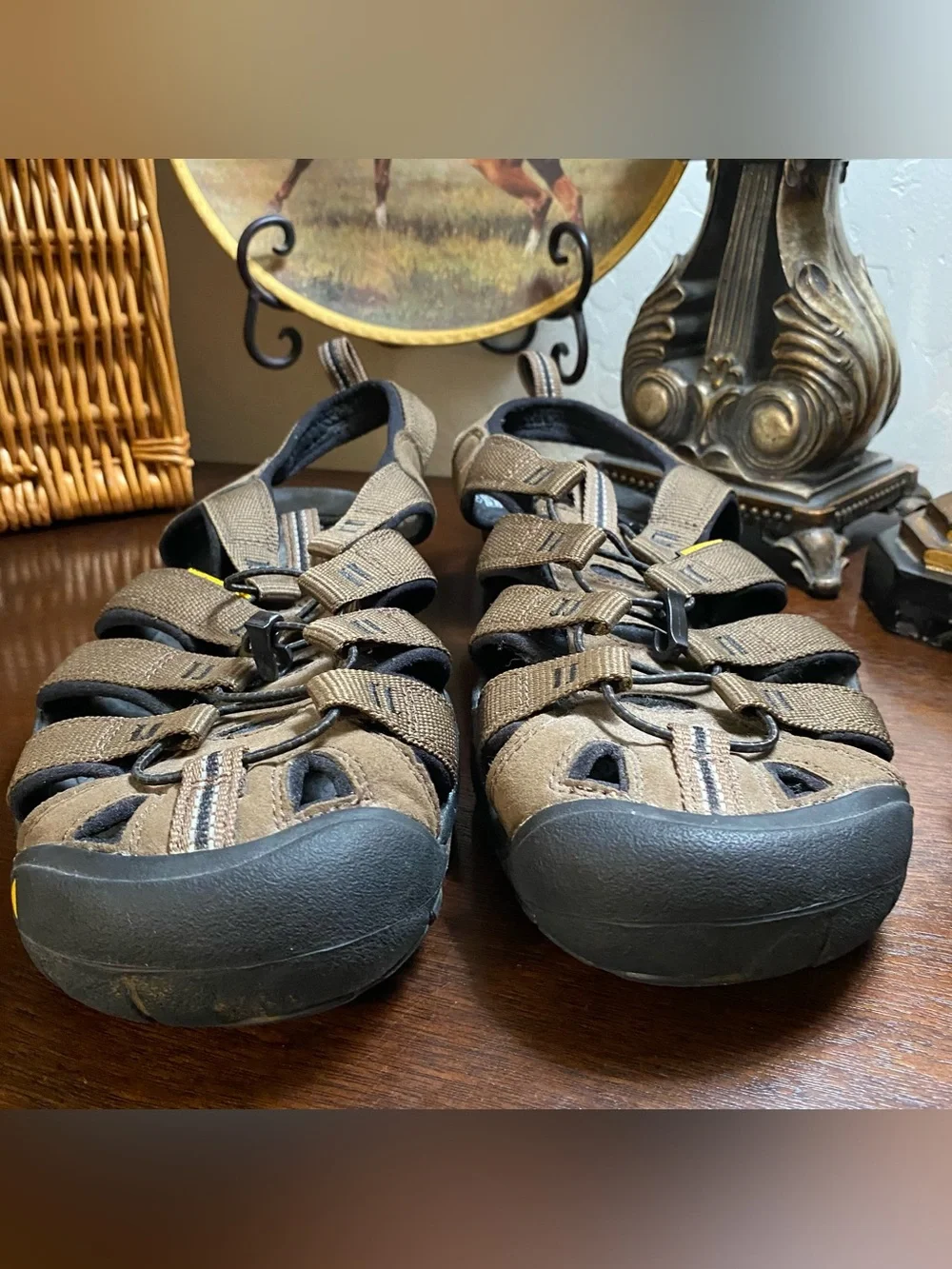 Keen Newport Adjustable Outdoor Drawstring Sandal Men's 10 Brown Leather Hiking
